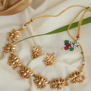 Golden lotus Motif Necklace