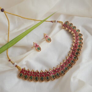 Royal Heritage Necklace Set