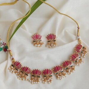 Lotus Pearl Necklace Set